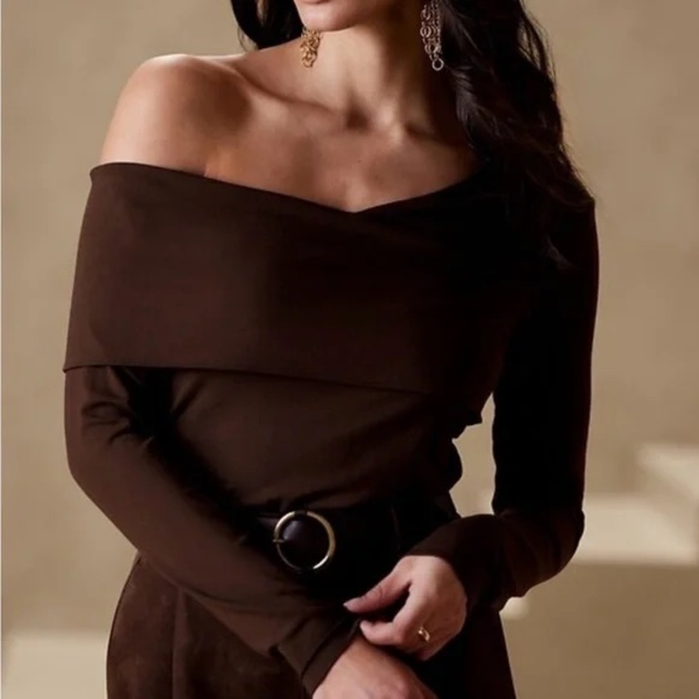 NWOT Banana Republic One Shoulder Longsleeve Top Sz. XS